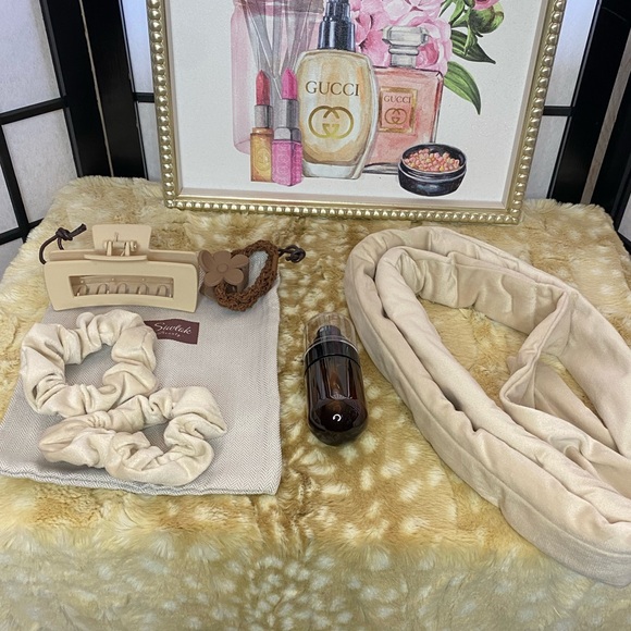 Elle Beige & Brown Heatless Curler Set - Picture 4 of 6